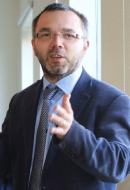 dr hab. Arkadiusz Kołoś
